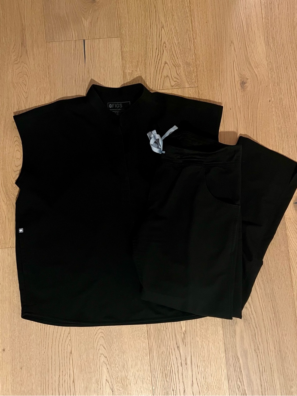 Black Figs Set